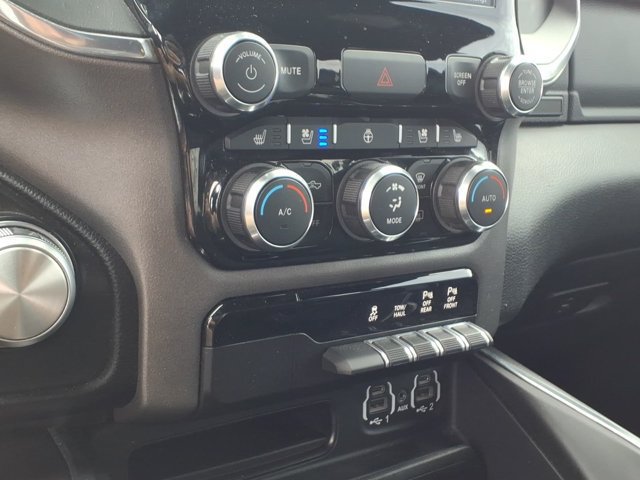 Used 2021 RAM 1500 Laramie AWD/4WD image 14