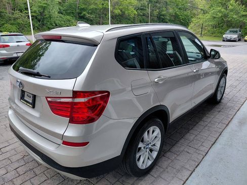 Used 2017 BMW X3 xDrive28i AWD/4WD image 6