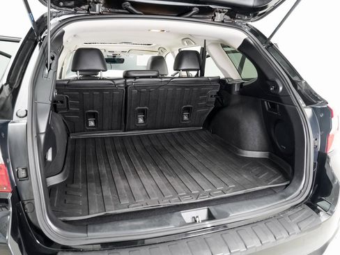 Used 2017 Subaru Outback 2.5i Limited image 25