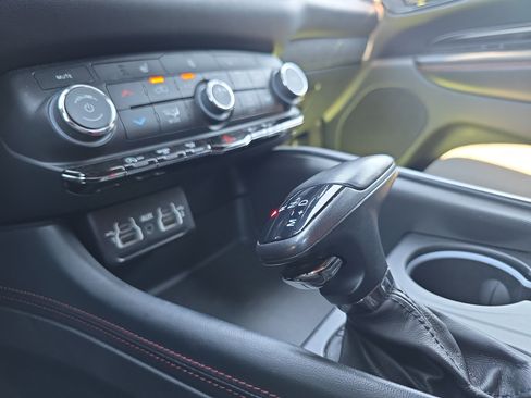 Used 2023 Dodge Durango GT image 38