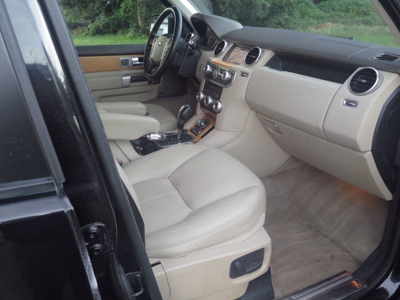 Used 2012 Land Rover LR4 HSE LUX w/ Luxury Pkg AWD/4WD image 18