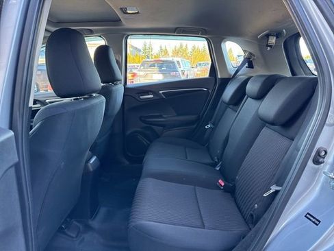 Used 2018 Honda Fit EX image 15