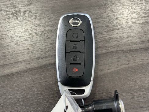 New 2026 Nissan Kicks SR w/ Cold Weather Package image 18