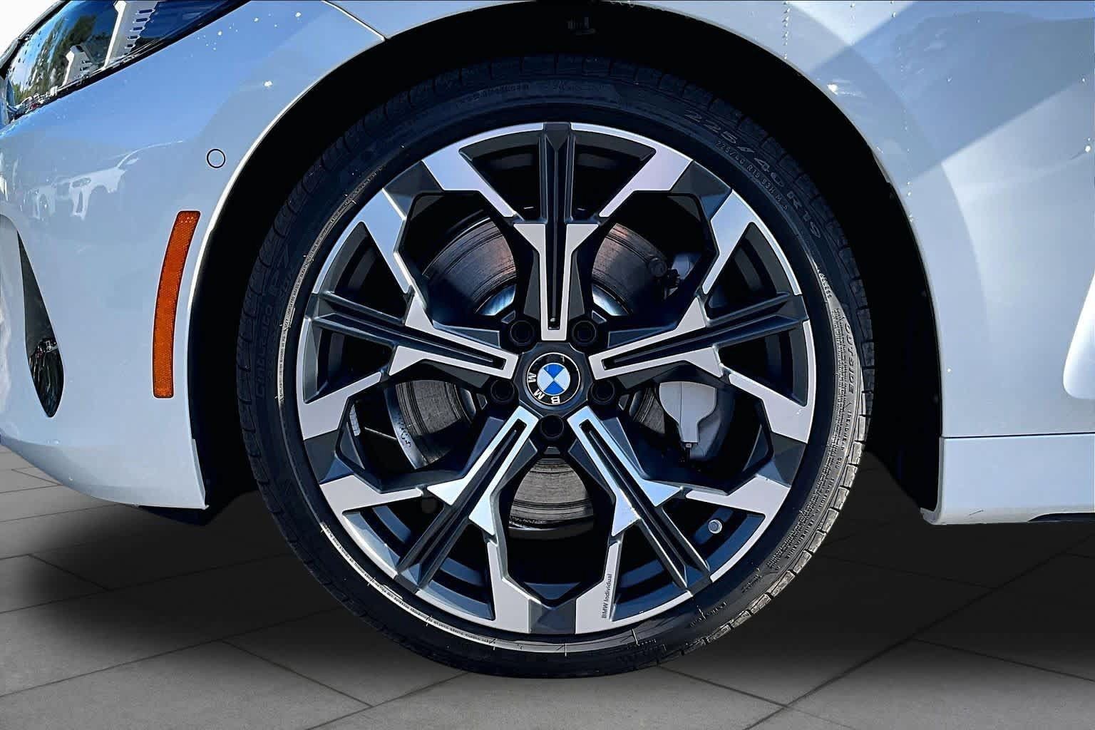 Used 2026 BMW 430i Convertible RWD image 10