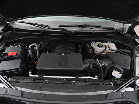 Used 2025 GMC Yukon Denali AWD/4WD image 34