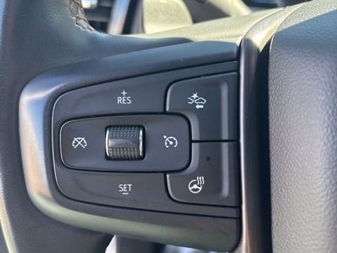 Used 2023 GMC Sierra 1500 AT4 w/ AT4 Premium Package image 17