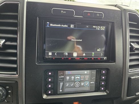 Used 2018 Ford F150 XLT AWD/4WD image 18