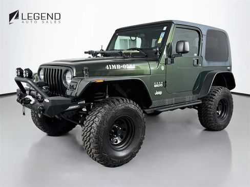 Used 2005 Jeep Wrangler X w/ Willys Edition Group AWD/4WD image 1