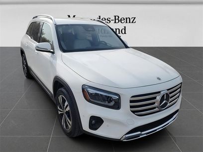 New 2025 Mercedes-Benz GLB 250