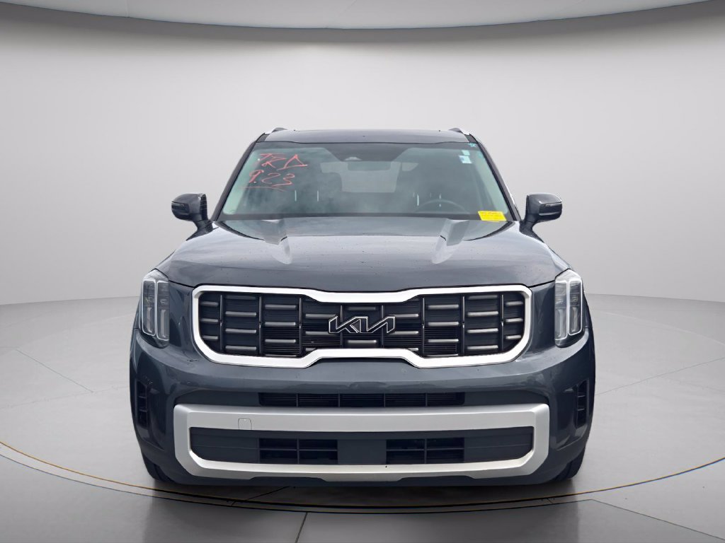 Used 2024 Kia Telluride S w/ S Sunroof Package FWD image 3