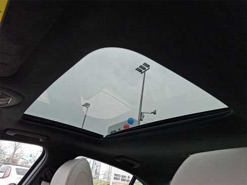 Used 2023 Genesis G70 3.3T w/ Sport Prestige Package image 15