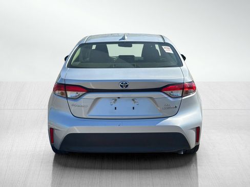 Used 2024 Toyota Corolla LE FWD image 6