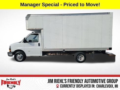 Used 2019 GMC Savana 3500 w/ Power Convenience Package image 2