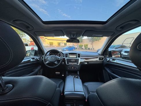 Used 2015 Mercedes-Benz ML 350 2WD w/ Premium 1 Package image 34