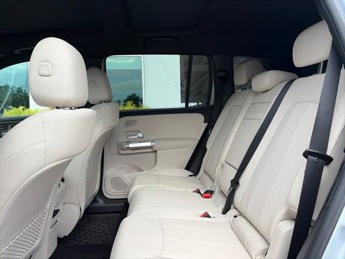 Used 2026 Mercedes-Benz GLB 250 image 14
