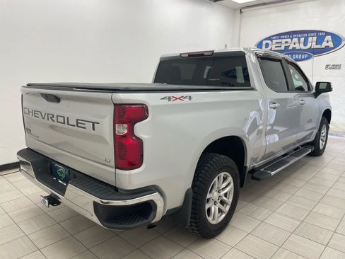 Used 2021 Chevrolet Silverado 1500 LT AWD/4WD image 21