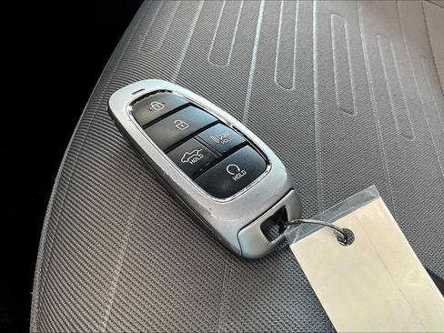 Used 2023 Hyundai Santa Cruz SEL Premium w/ Launch Package image 14