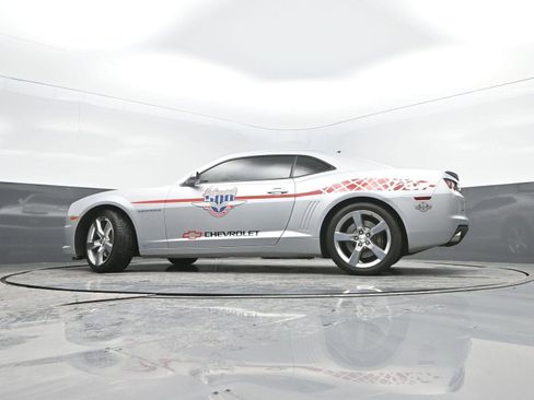 Used 2010 Chevrolet Camaro SS image 26