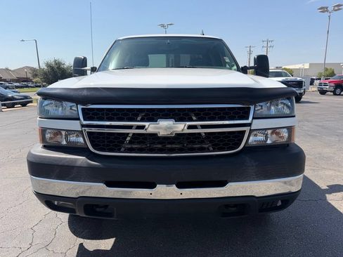 Used 2007 Chevrolet Silverado 2500 LT w/ Onstar Plus Package AWD/4WD image 8