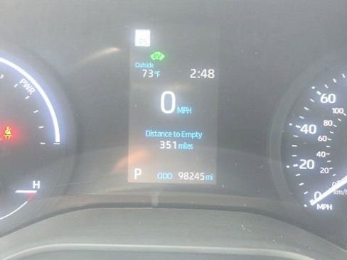 Used 2021 Toyota Sienna XSE w/ XSE Plus Package FWD image 4