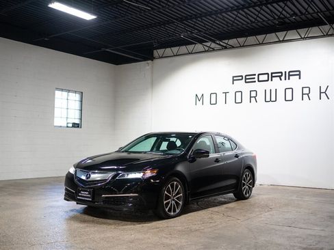 Used 2015 Acura TLX V6 w/ Technology Package FWD image 4