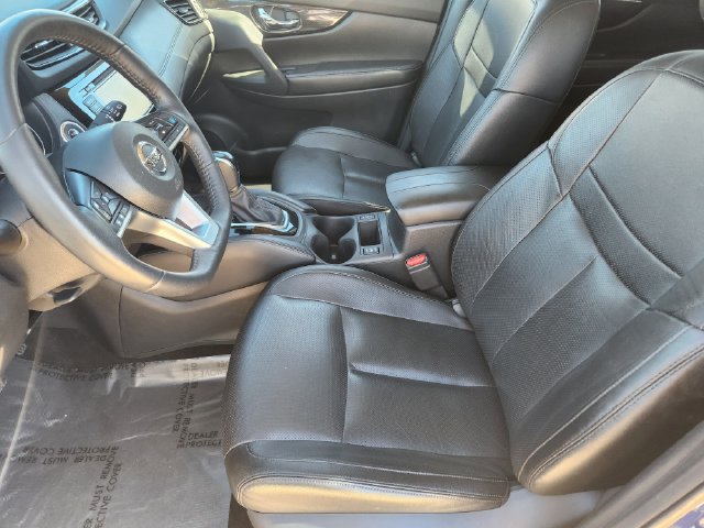 Used 2020 Nissan Rogue SL AWD/4WD image 13