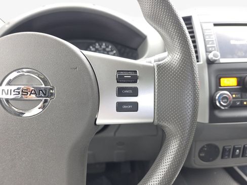Used 2020 Nissan Frontier SV RWD image 15