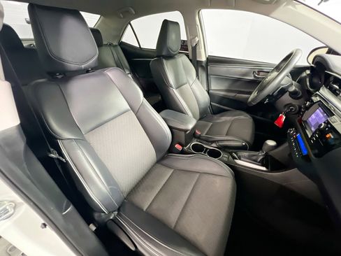 Used 2016 Toyota Corolla S image 30