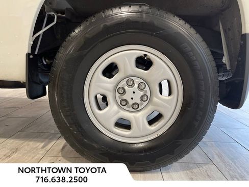 Used 2023 Nissan Frontier S w/ Technology Package image 27