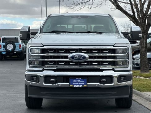 Certified 2023 Ford F250 Lariat w/ Lariat Ultimate Package image 10