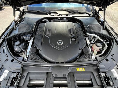 Used 2025 Mercedes-Benz S 580 4MATIC Sedan image 30