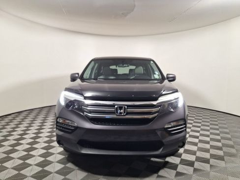 Used 2017 Honda Pilot EX-L image 2