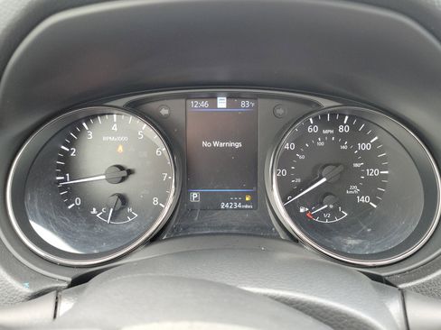 Used 2022 Nissan Rogue Sport SL w/ Premium Package image 10