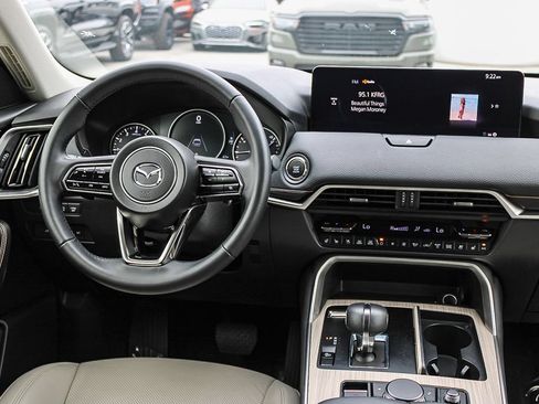 Used 2026 MAZDA CX-90 3.3 Turbo w/ Preferred Package AWD/4WD image 14