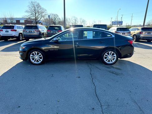 Used 2017 Chevrolet Malibu LT image 6