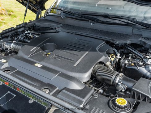 Used 2022 Land Rover Range Rover Sport HSE Silver Edition image 15