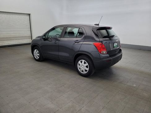Used 2016 Chevrolet Trax LS FWD image 3