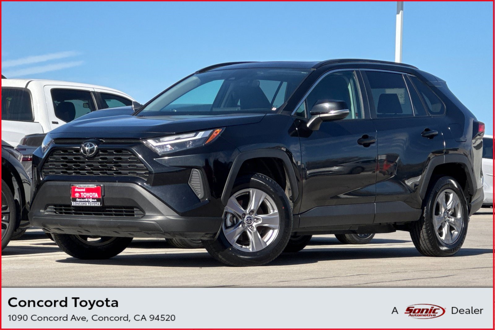 Used 2025 Toyota RAV4 XLE w/ Convenience Package AWD/4WD image 1