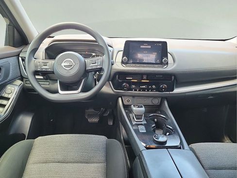 Used 2022 Nissan Rogue SV AWD/4WD image 10