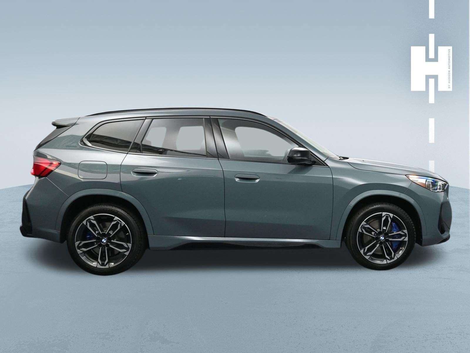 Used 2025 BMW X1 M35i AWD/4WD image 3
