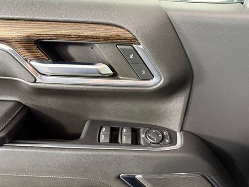 Used 2024 GMC Sierra 1500 Elevation w/ X31 Off-Road Package image 18