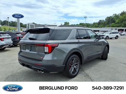 New 2026 Ford Explorer ST w/ Sun And Sound Package AWD/4WD image 5