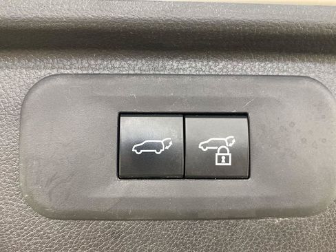 Used 2024 Toyota Grand Highlander AWD Hybrid image 30
