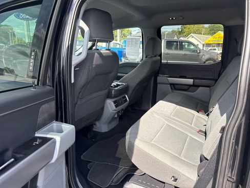 Used 2024 Ford F150 XLT w/ Mobile Office Package RWD image 13