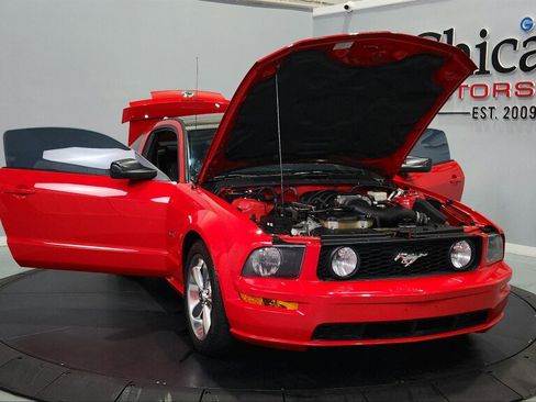 Used 2006 Ford Mustang GT RWD image 15