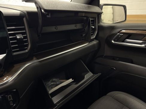 Used 2023 Chevrolet Silverado 1500 LT Trail Boss w/ Protection Package AWD/4WD image 26