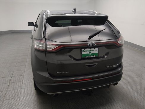 Used 2017 Ford Edge Titanium w/ Technology Package AWD/4WD image 6