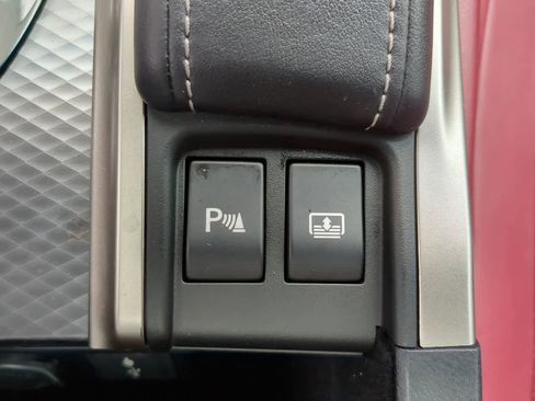 Used 2019 Lexus GS 350 F Sport image 39