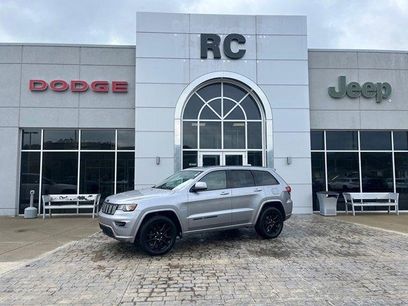 Used 2020 Jeep Grand Cherokee Altitude