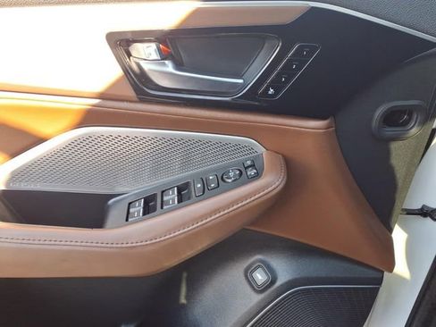 Used 2023 Acura MDX SH-AWD w/ Technology Package image 15